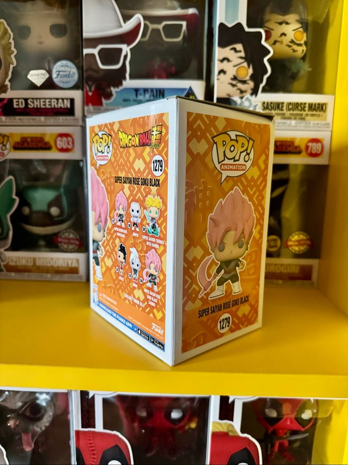 Funko Pop! Animation 1279 - Dragon Ball Super - Super Saiyan Rosé Goku Black - Glows In The Dark - Funko Special Edition - photo numéro 4