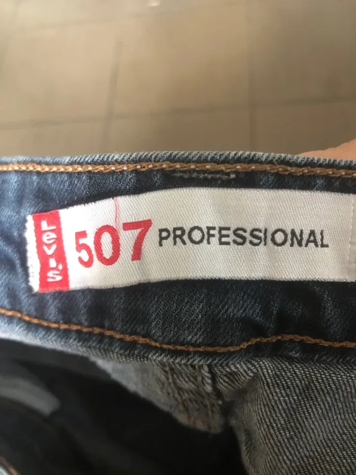 Jean Levi’s 507 professional 👖 - photo numéro 4