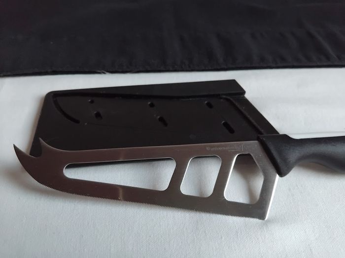 TUPPERWARE - Couteau à fromage - Etat neuf - photo numéro 2