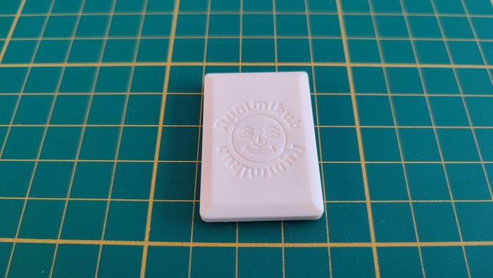 Tuile chiffre 10 dix rouge pièce détachée L'original Rummikub chiffres M&M Ventures 2014 #E31 - photo numéro 2