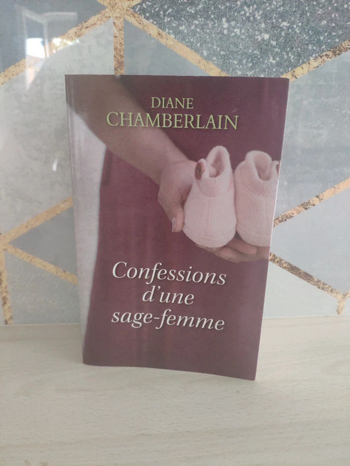 Livre grand format confessions d'une sage femme Chamberlain