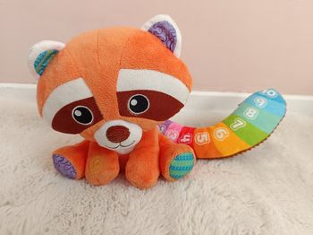 Peluche interactive noa compte avec moi vtech