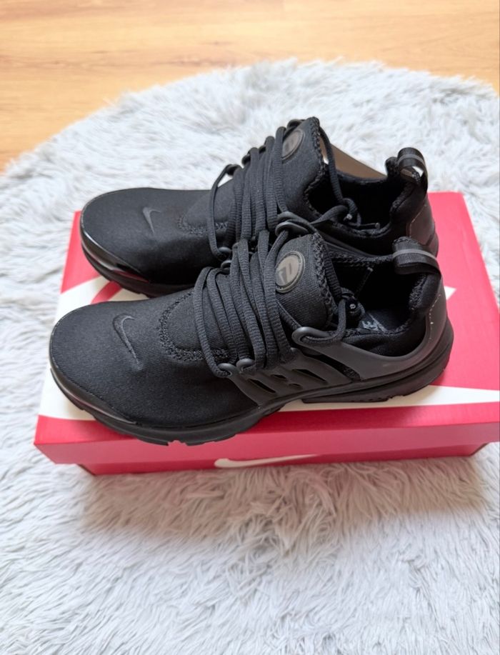 Nike Air Presto - Taille 38,5 - Noir / Triple Black - CT3550-003 – Baskets Neuf avec Boîte - photo numéro 5