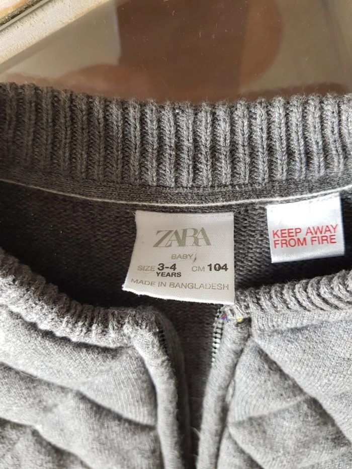Gilet gris zippe chaud Zara 3-4 ans - photo numéro 2