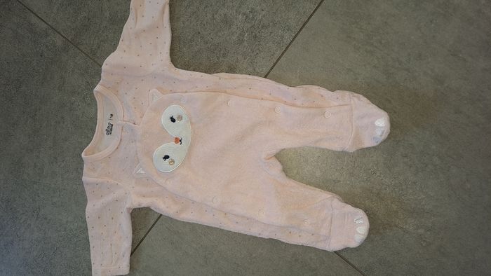 Lot pyjamas 1mois - photo numéro 4