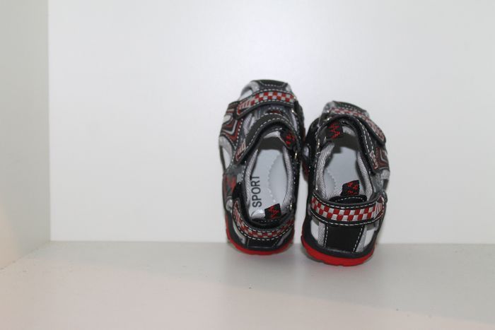 jolie sandales nus pieds rouge et noire 22 - photo numéro 4