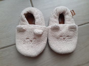 Chaussons beige 12-18 mois