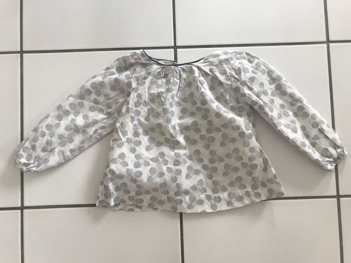 Lot 7 pièces filles très bon état : pulls, legging et jupe 18 mois - 80 cms - photo numéro 6