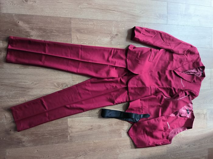 Costume bordeaux ado taille XS