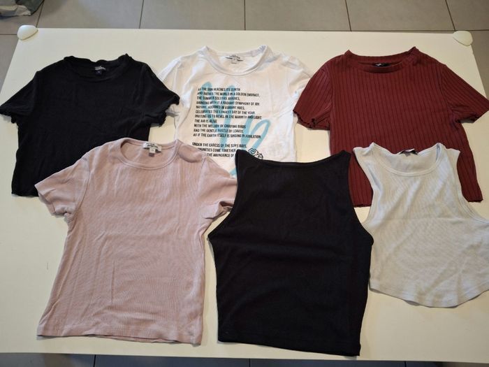 Lot de 6 top Jennyfer XS
- photo numéro 2