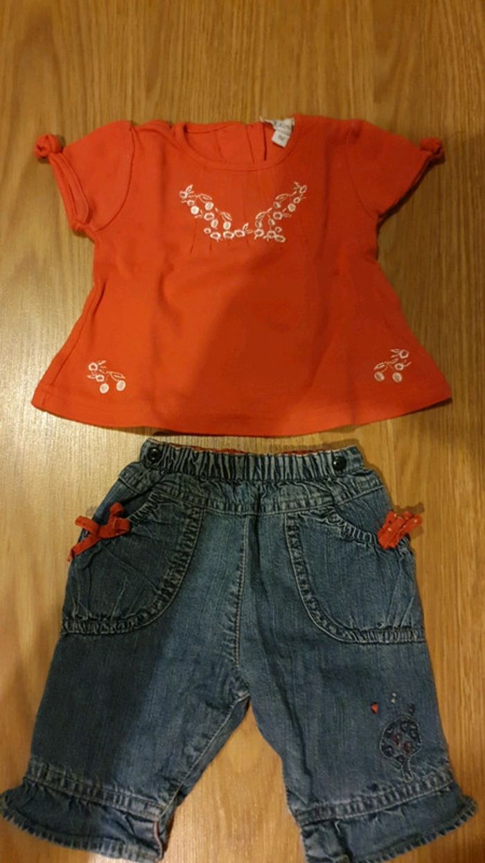 Ensemble jean et tee shirt 1 mois