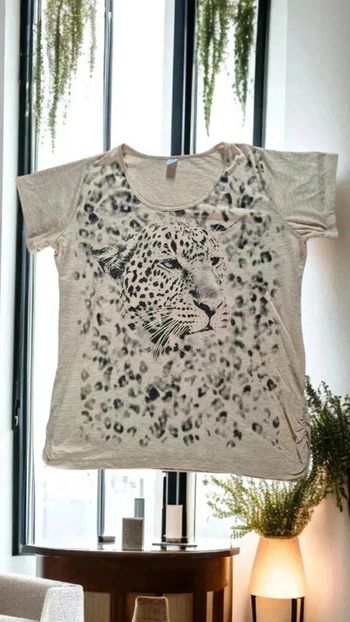 T shirt beige ms mode 🌹44 🌹votre prix sera peut-être le miens 😉