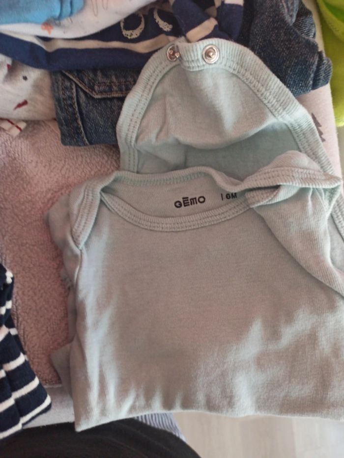 Lot vêtements garçon 6 mois - photo numéro 14