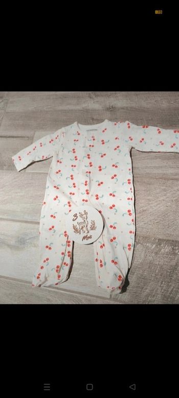 Magnifique Pyjama coton cerises à paillettes 🤟