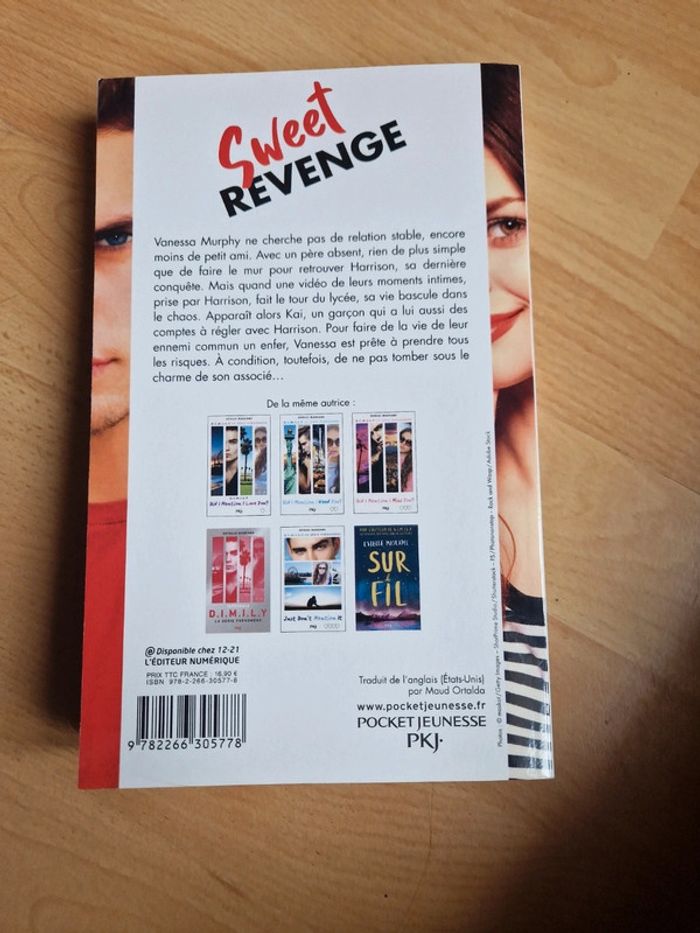 Livre" Sweet Revenge " d'Estelle Maskame - photo numéro 4