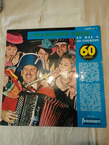 Disque 33 tours Chantons tous au bal a Jo Courtin
