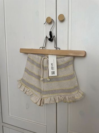 Short neuf zara 9 mois beige