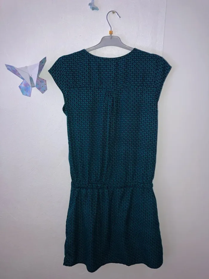 Robe taille 36 - photo numéro 3