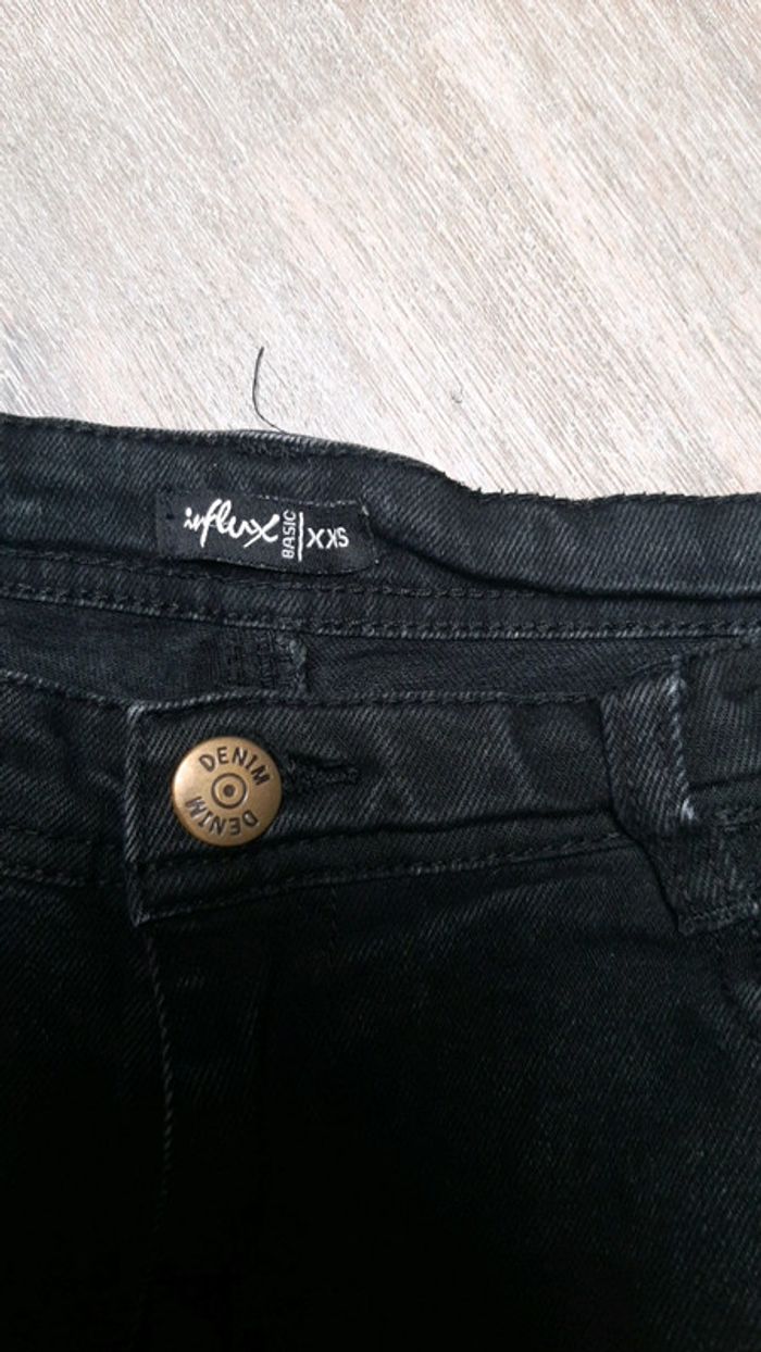 Pantalon - photo numéro 3