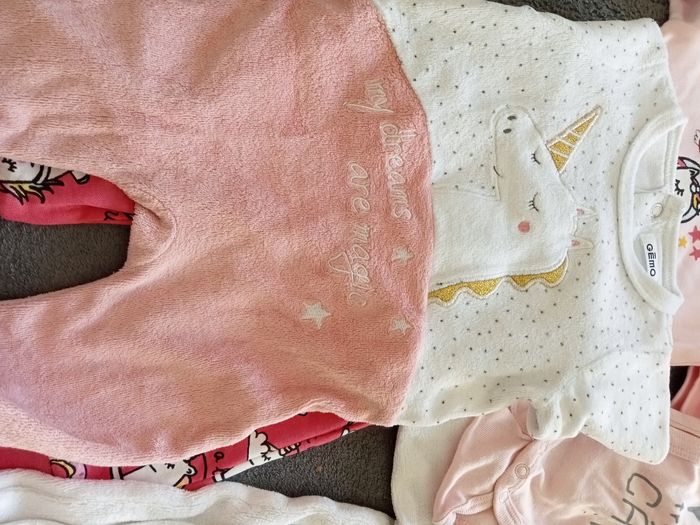 Lot 0/1mois petite princesse - photo numéro 2