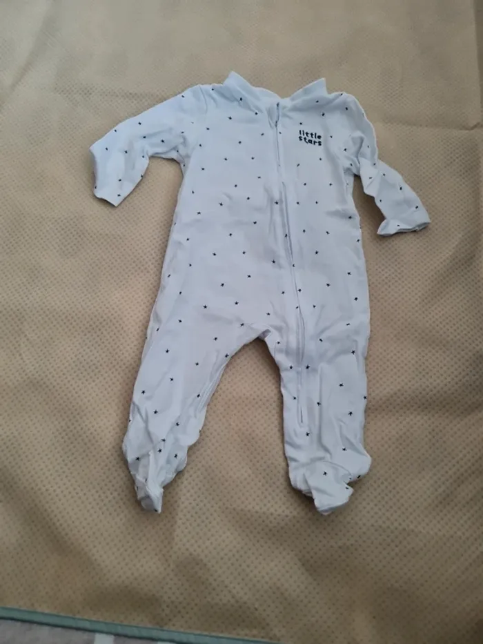 Lot de 8 pyjamas 3 mois - photo numéro 3
