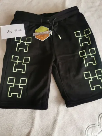 Short minecraft 14-15 ans neuf