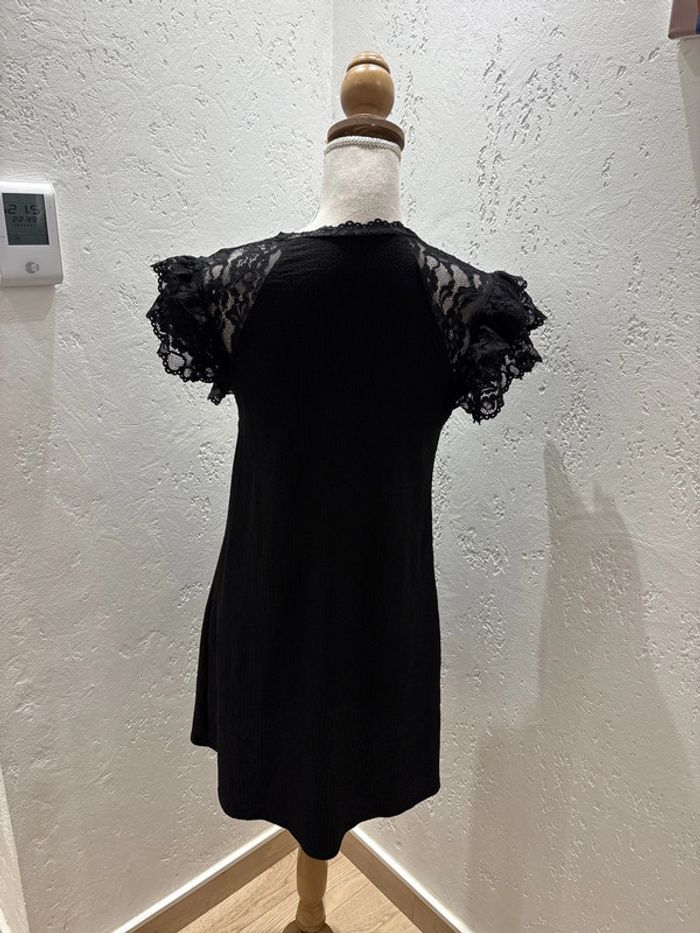 Robe noire - photo numéro 3