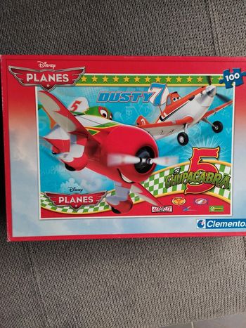 Puzzle plane