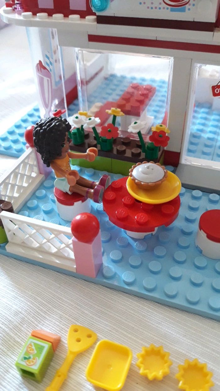 Lego friends 3061 le café - photo numéro 4