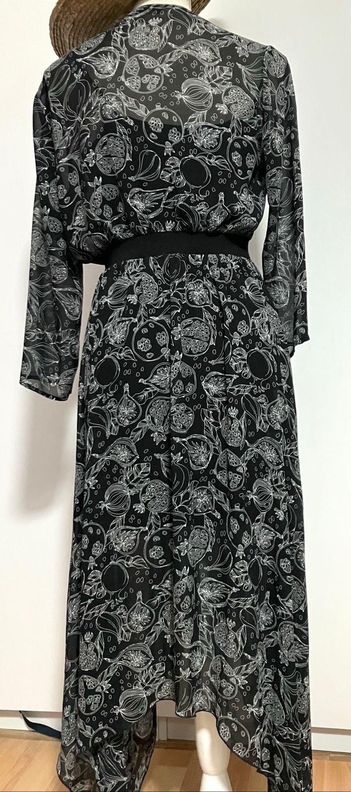 Robe longue voile Cop copine femme taille 38 - photo numéro 2