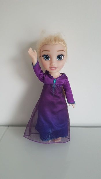 Poupée Elsa disney