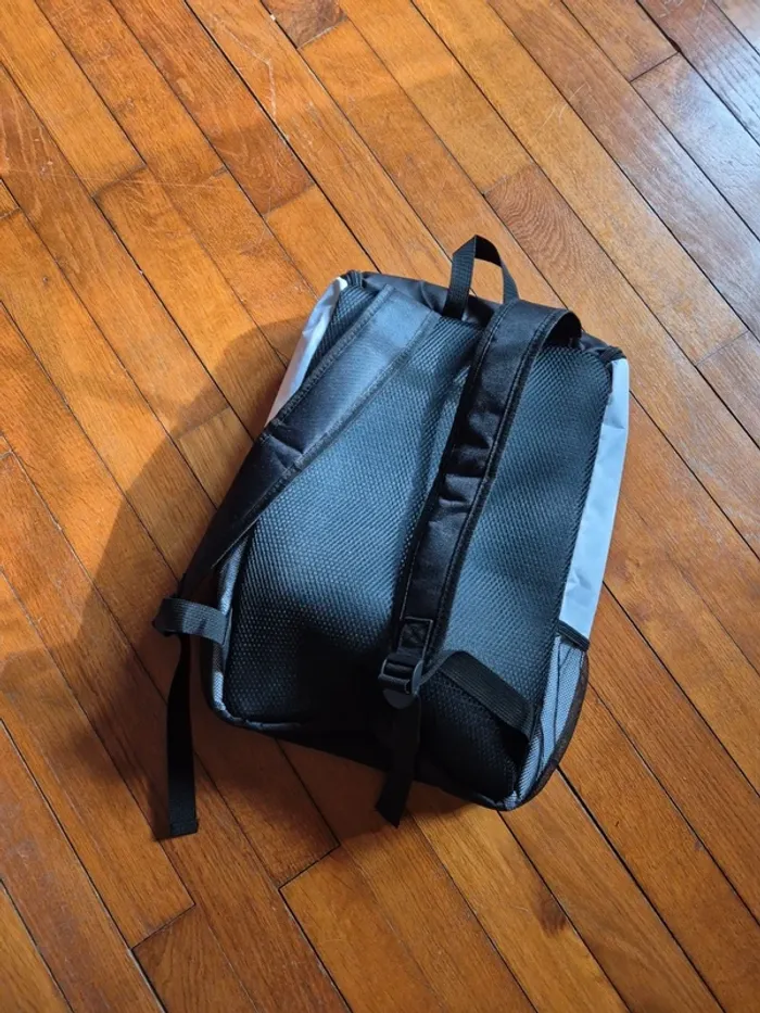 Sac à dos pour console - photo numéro 3