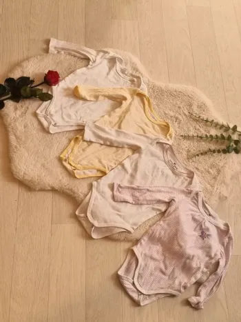 Lot de 4 bodies manches longues