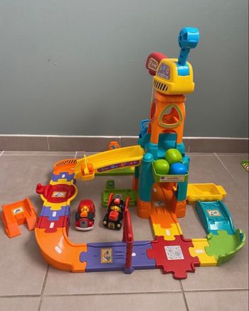 Circuit mon super chantier interactif  tut tut bolide 