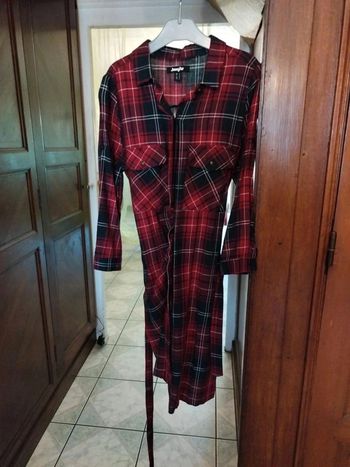 Robe rouge carreaux boutons passants S/36