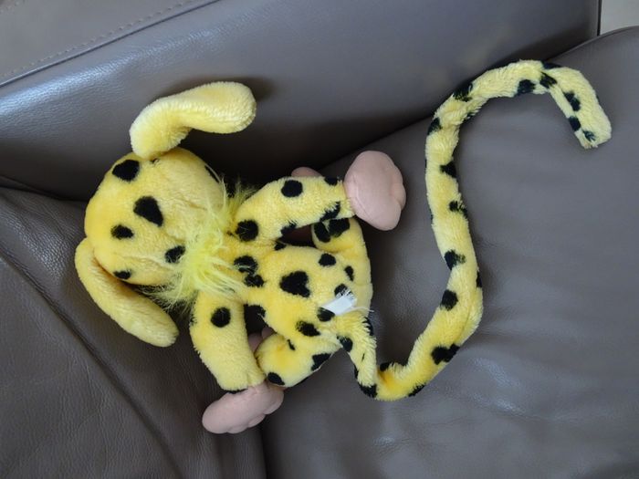 Marsupilami jaune noir 33 cm - photo numéro 3