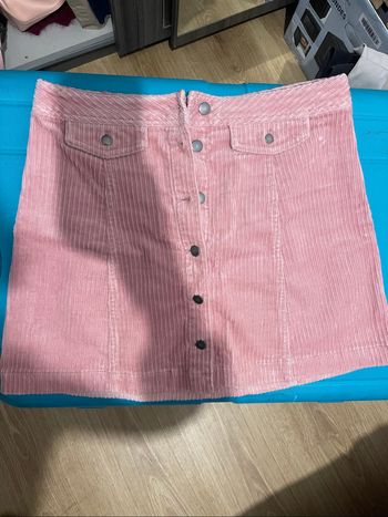 Jupe rose en velours
