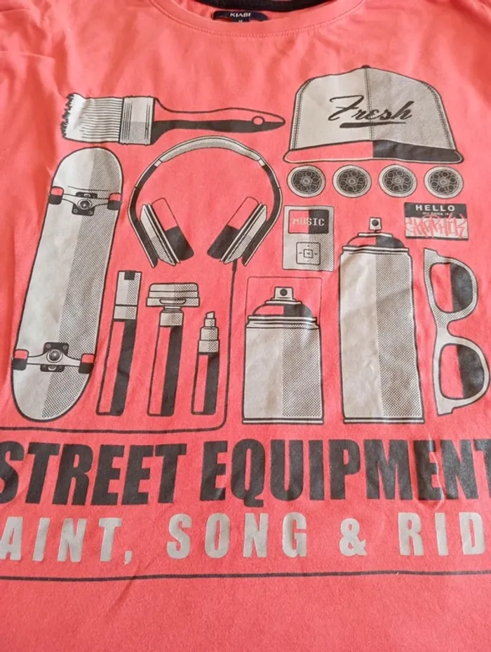 T-shirt taille M - photo numéro 2