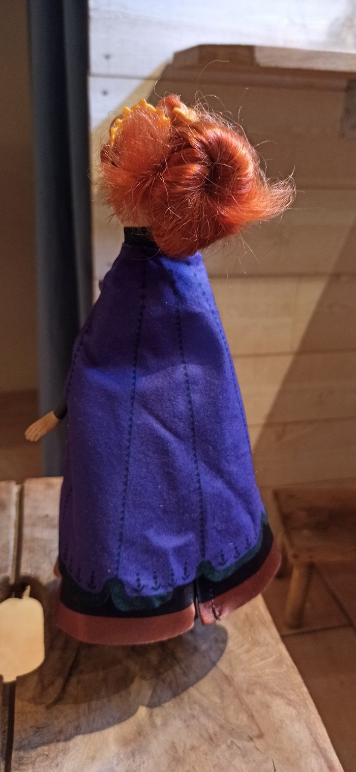 Poupée Anna - avec robes interchangeables - photo numéro 3