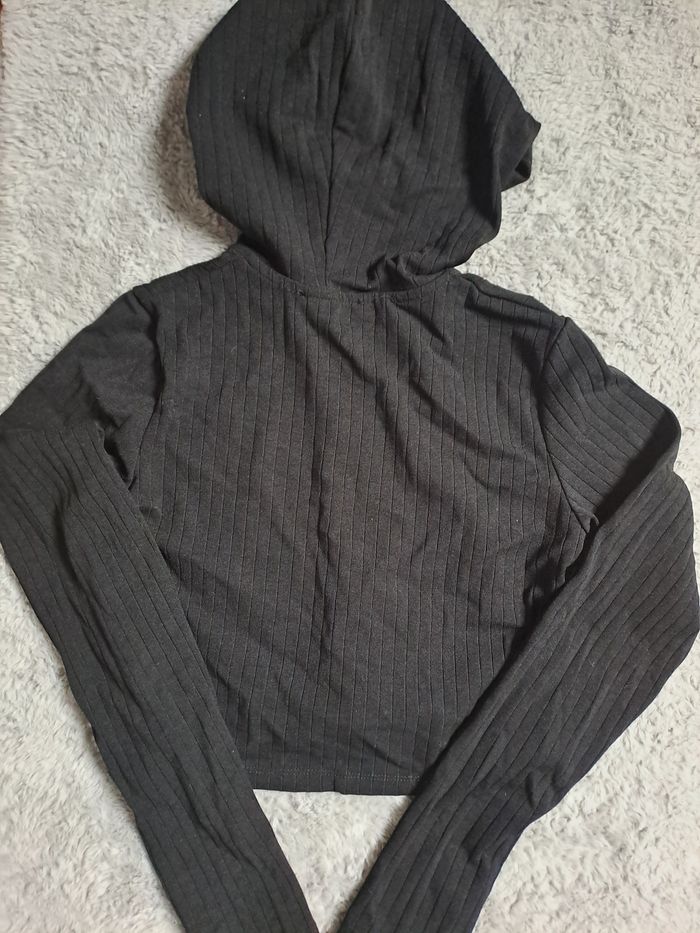 Gilet noir bershka femme taille L très bon état - photo numéro 2