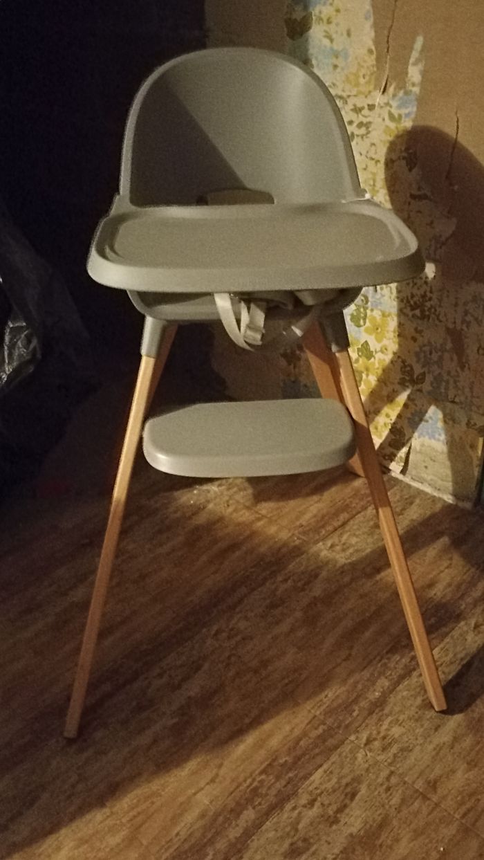 Chaise haute twistshake