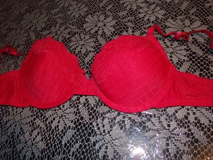 Soutien gorge - photo numéro 2