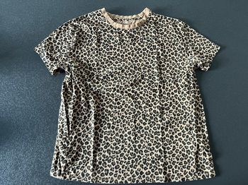 Tee shirt grossesse et allaitement léopard