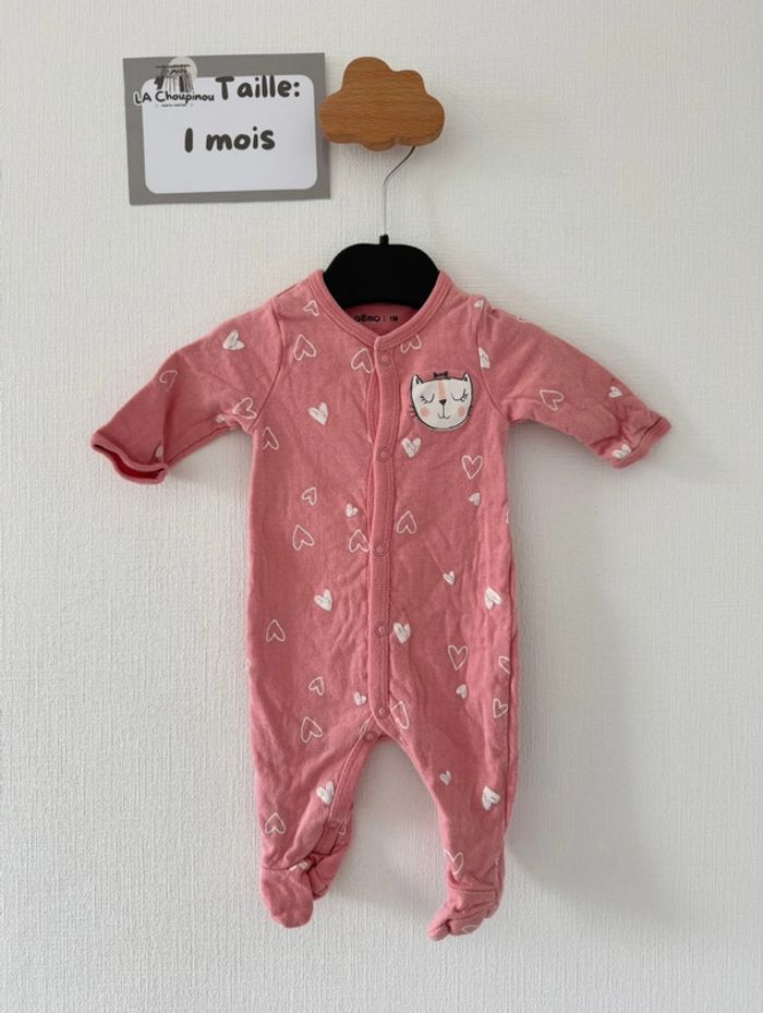 Pyjama / dors bien - taille 1 mois 🌸