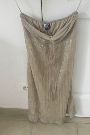 Robe bustier doré pour les fêtes