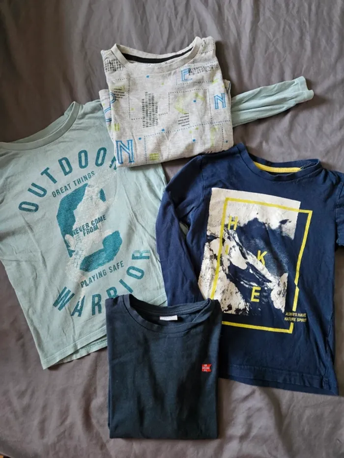 Lot de 4 t-shirts manches longues