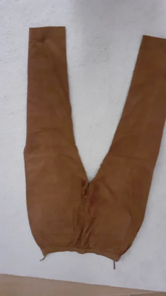 Magnifique pantalon Daim Mango - photo numéro 10
