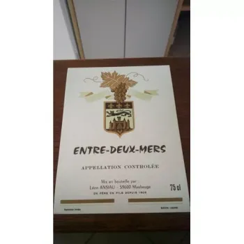 étiquette de Vin entre deux mers neuve -