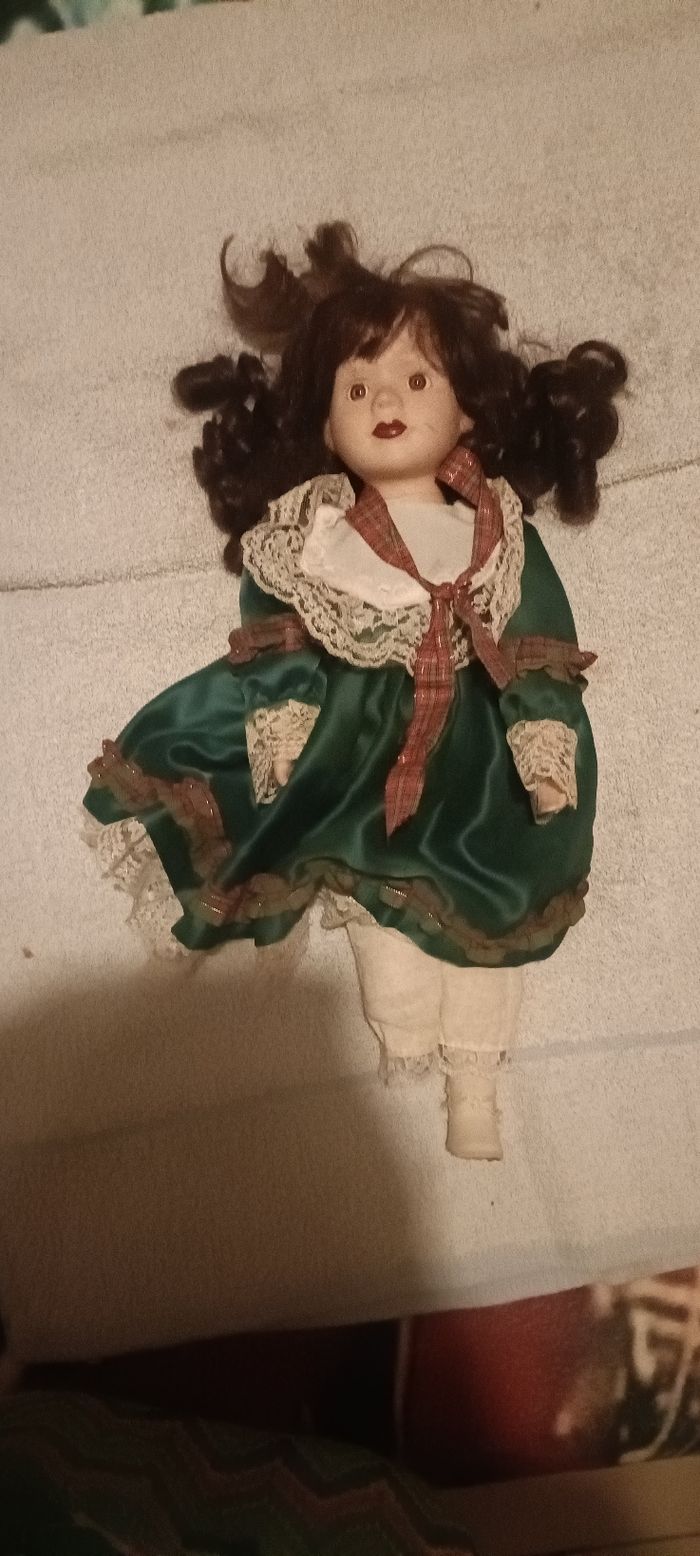 Poupées porcelaine - photo numéro 10