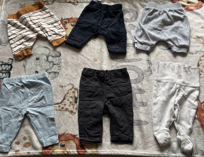 Lot de 6 pantalons taille 1 mois